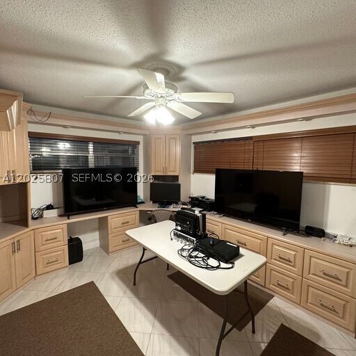Building Photo - 440 Paradise Isle Blvd