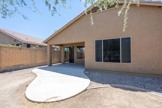 Building Photo - 40930 N Wild West Trail