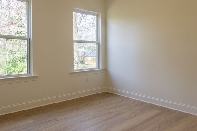 Building Photo - 5399 Toano Rd