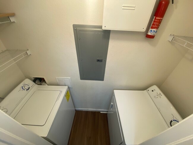 Building Photo - 4451 S Ammons St