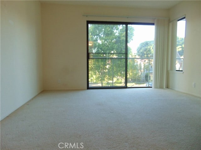 Building Photo - 2203 Apricot Dr
