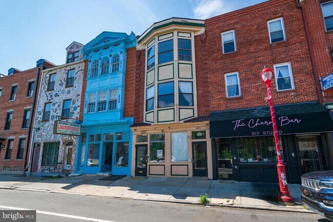 Building Photo - 830 South St