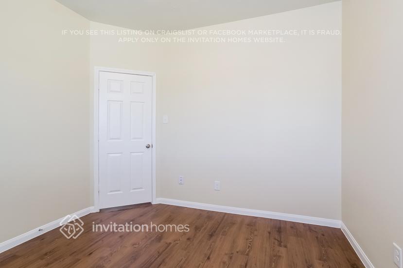 Building Photo - 8606 Chaletford Dr