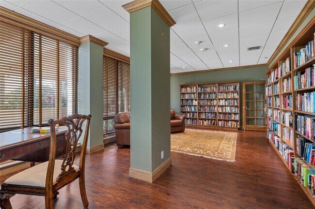 Building Photo - 5000 N Ocean Blvd