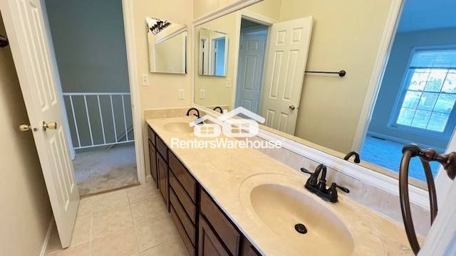 Building Photo - 5915 Rowanberry Dr