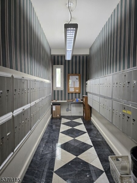 Building Photo - 5 Roosevelt Pl