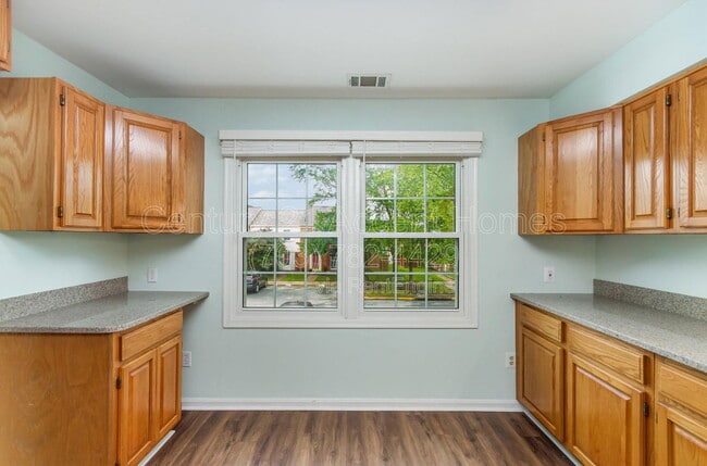Building Photo - 6613 Deer Gap Ct