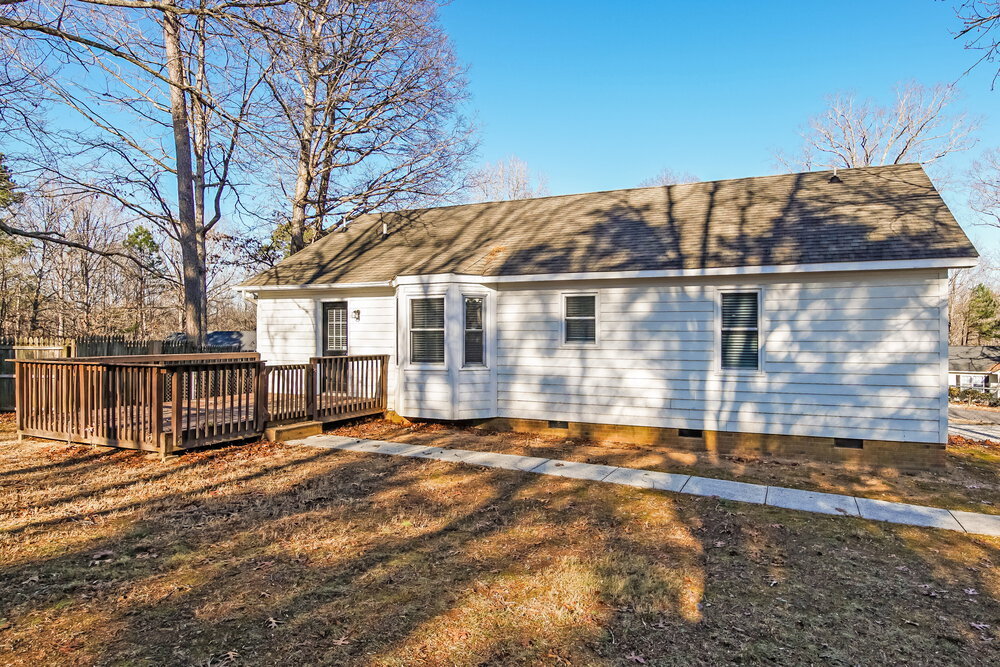 Building Photo - 3007 Brittany Dr