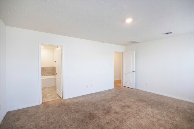 Building Photo - 6021 Diamond Sky Ln