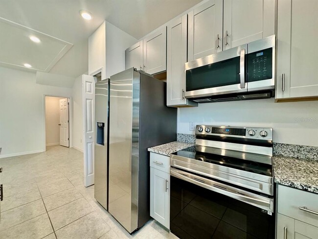 Building Photo - 34209 Rogallo Ln