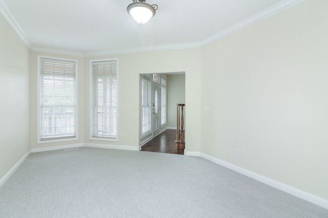 Building Photo - 4171 Royal Mews Cir