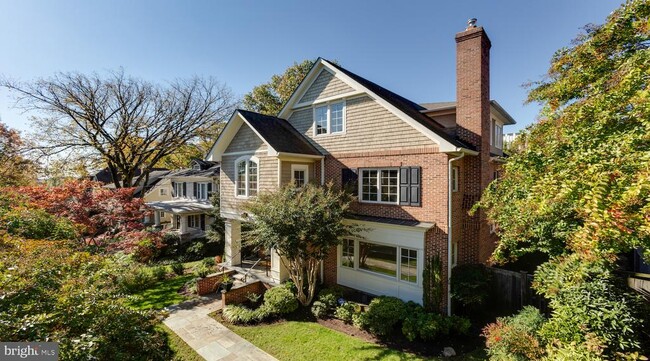 Primary Photo - 2608 36th Pl NW