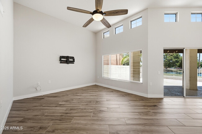 Building Photo - 17229 N Zuni Trail