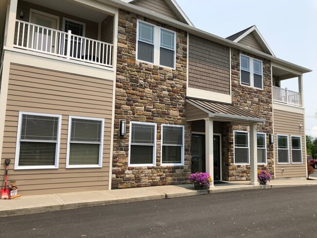 Building Photo - 3 Gaffers Ct