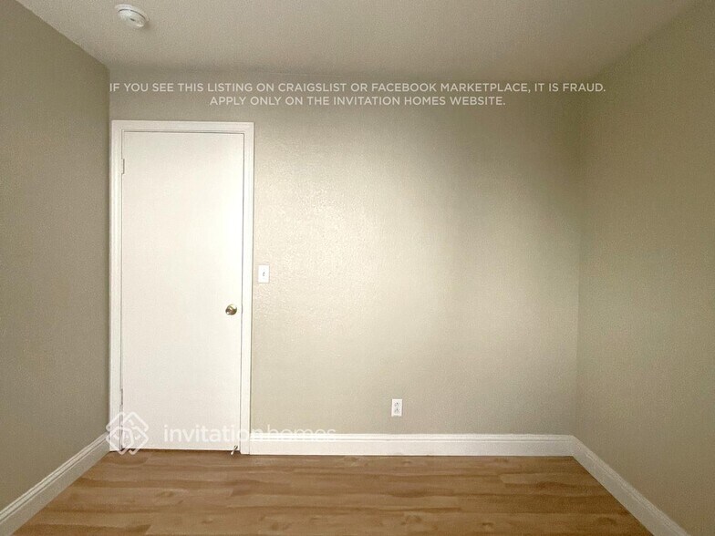 Building Photo - 2522 Drummond Dr