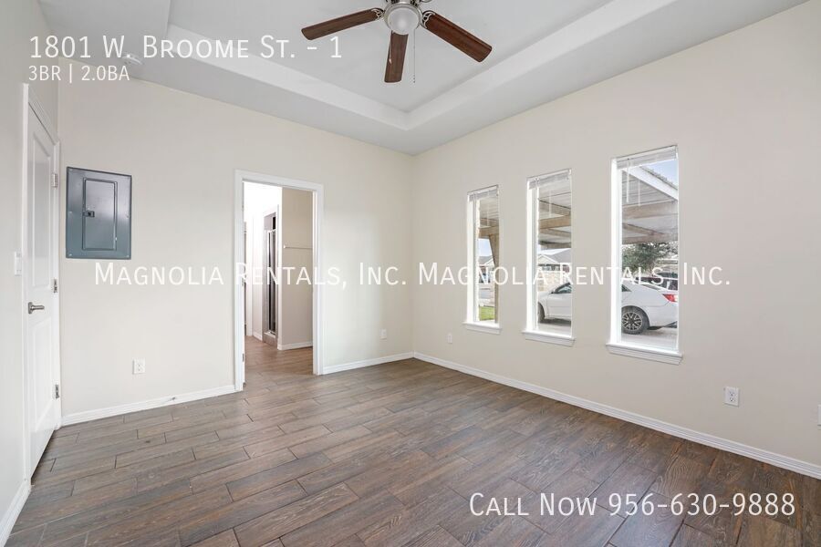 Building Photo - 1801 W Broome St