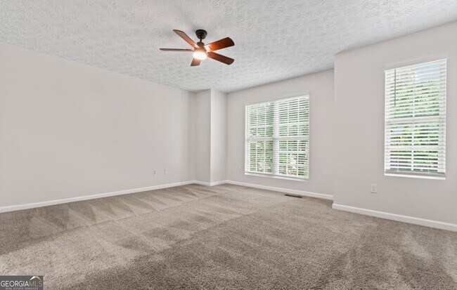 Building Photo - 5619 Union Pointe Dr