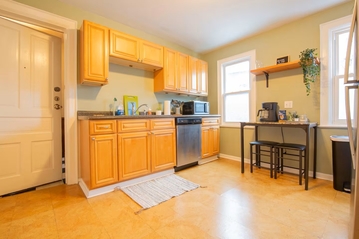Fully stocked spacious kitchen - 203 W Tupper St