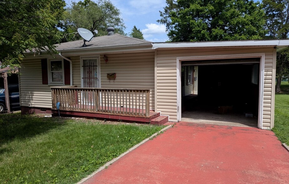Building Photo - 506 Noble Ct