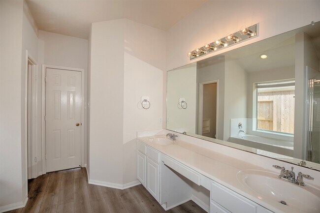 Building Photo - 876 Schooner Cove Ln