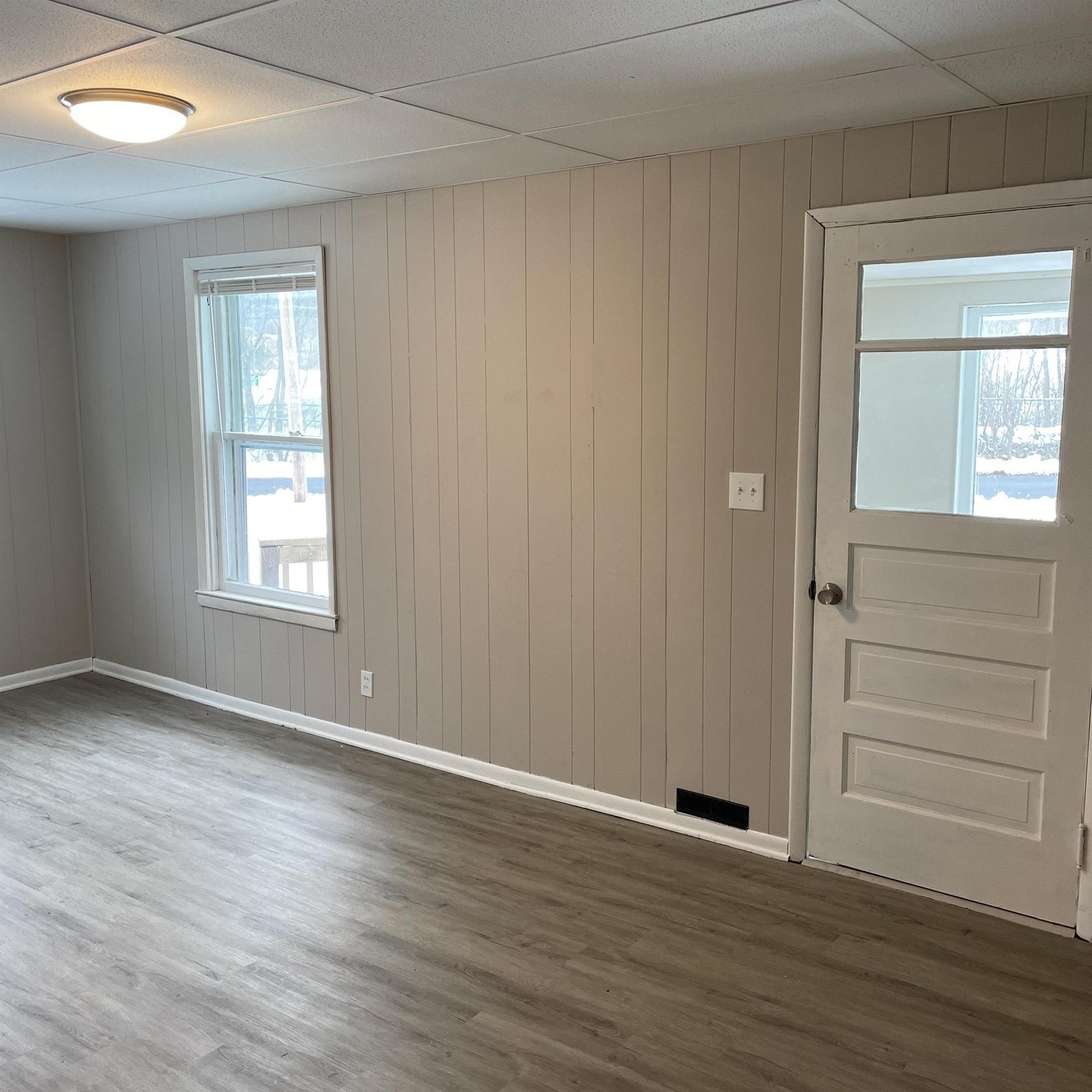 Building Photo - 191 Baldwin Ave