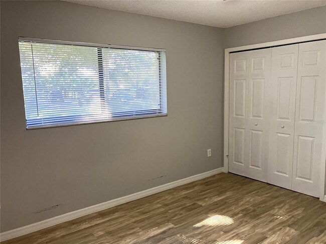 Building Photo - 11703 Raintree Village Blvd