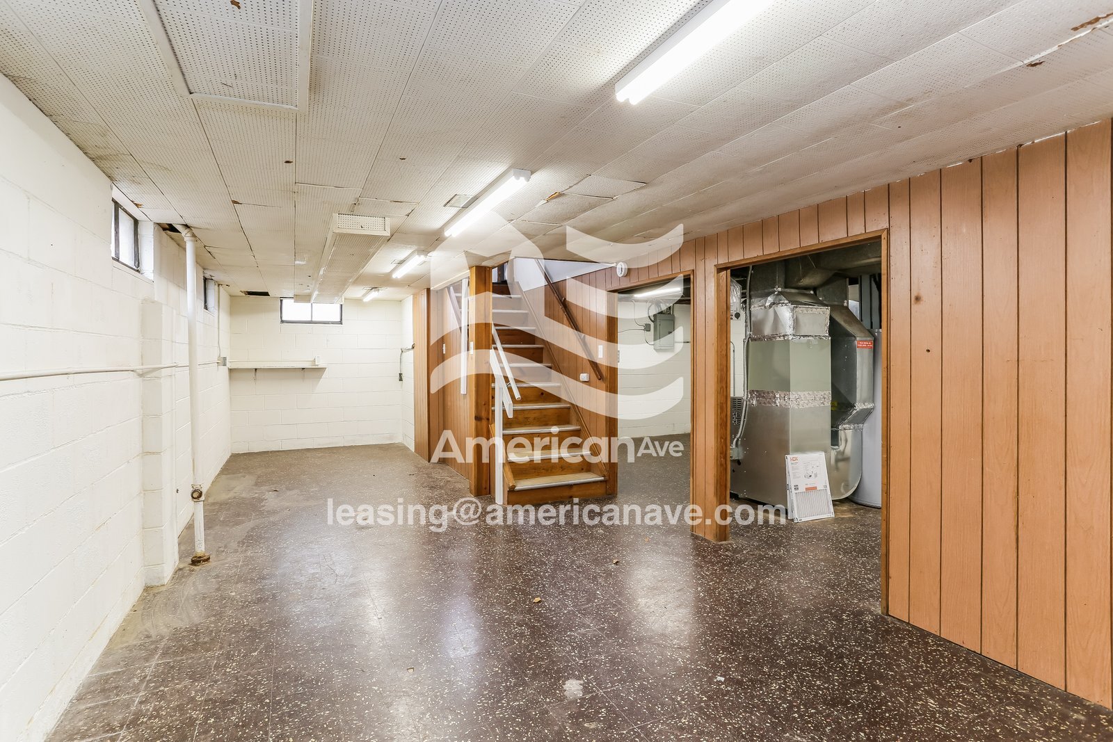 Building Photo - 1807 Giant St