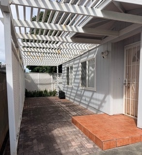 Building Photo - 99-404 Uhaloa St