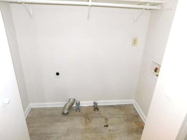 Building Photo - 5502 Jamestowne Ct