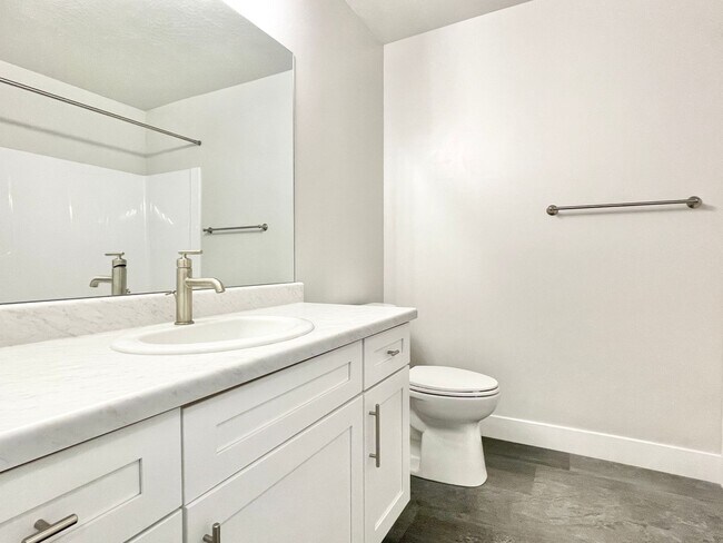 Building Photo - Gorgeous Lehi Home at The Exchange!
