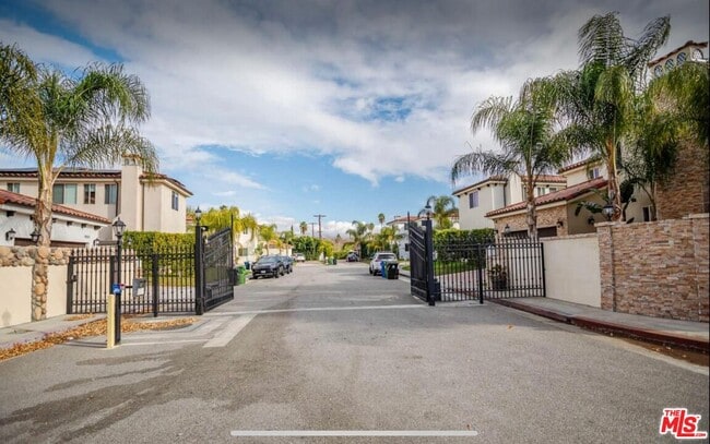 Building Photo - 19246 Liam Ln