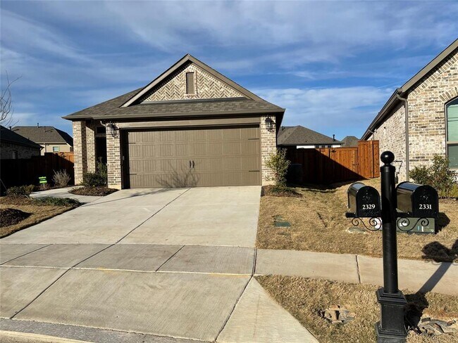Building Photo - 2329 Birdwell Cove