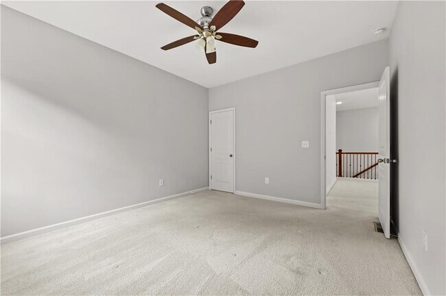 Building Photo - 9965 Cameron Parc Cir