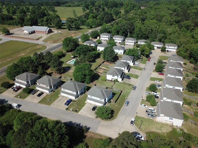 Building Photo - 3123 Everwood Trail