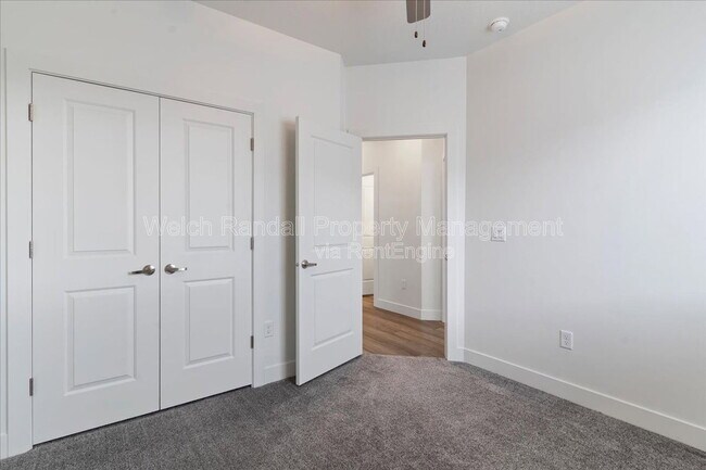 Building Photo - 2342 Leigh Ln