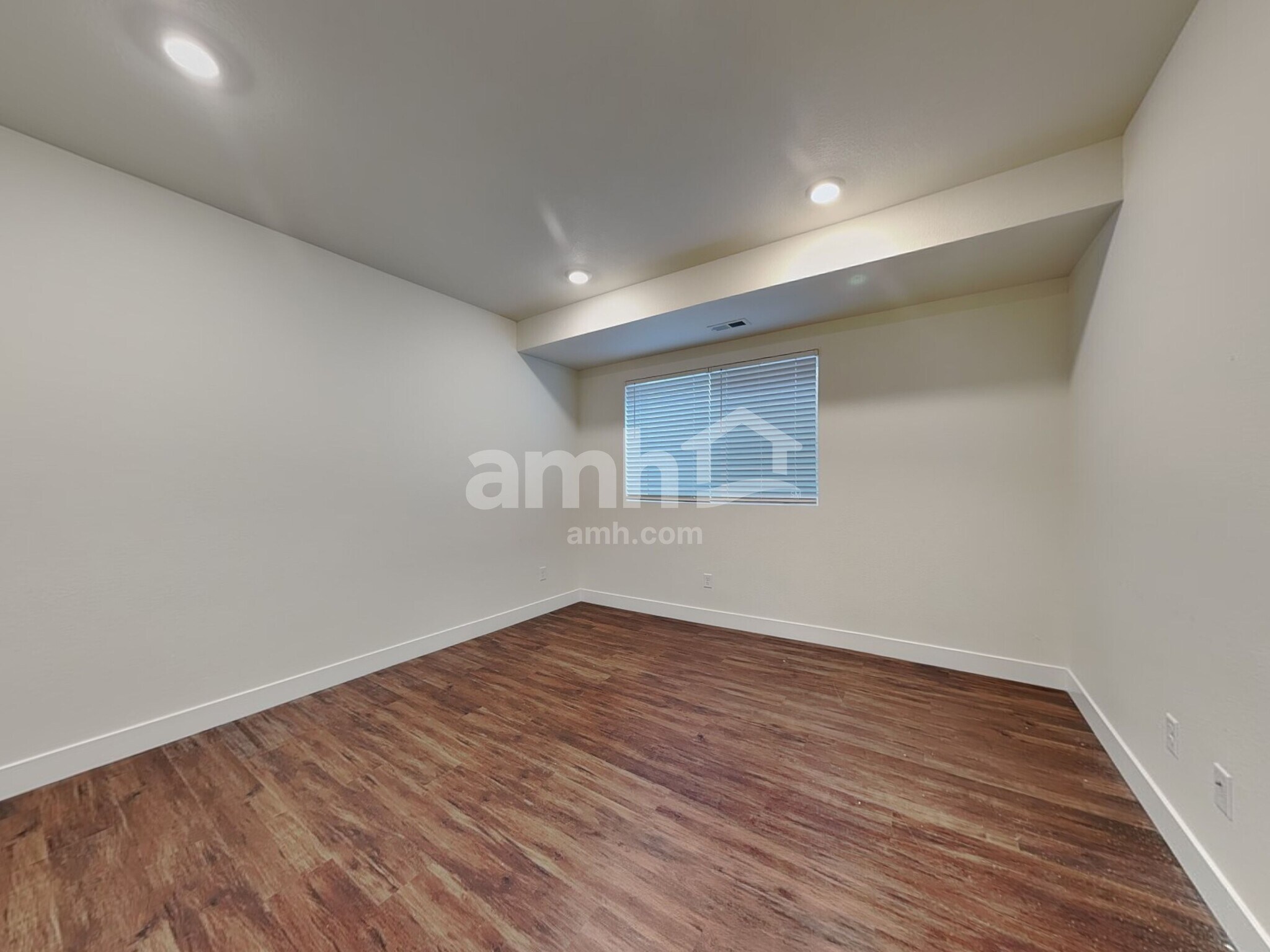 Building Photo - 7688 Mardale Ln