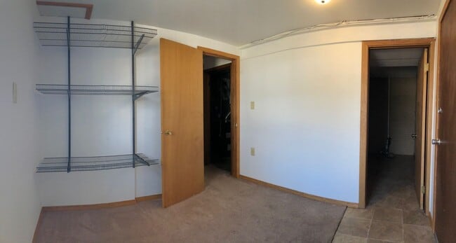 Building Photo - 4-Bed 2-Bath House in Cedar Falls