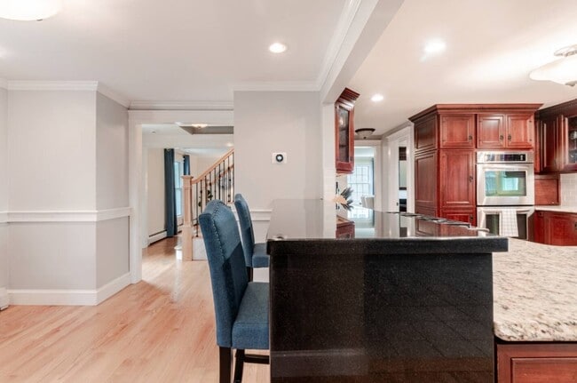 Building Photo - 45 Indian Hill Ave