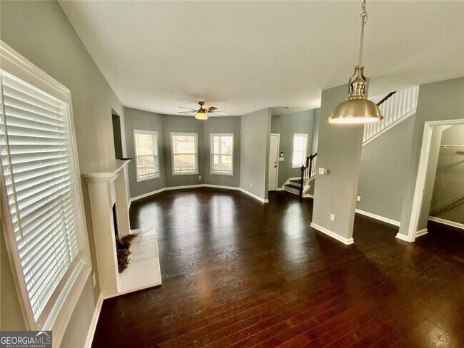 Building Photo - 294 Bass St SW