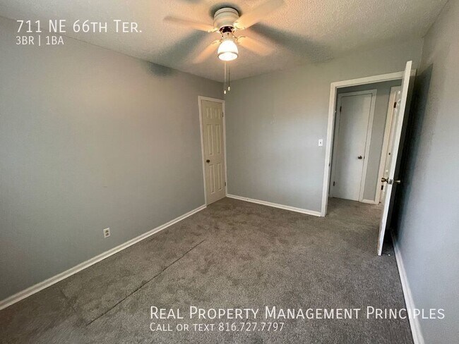 Building Photo - 711 NE 66th Terrace