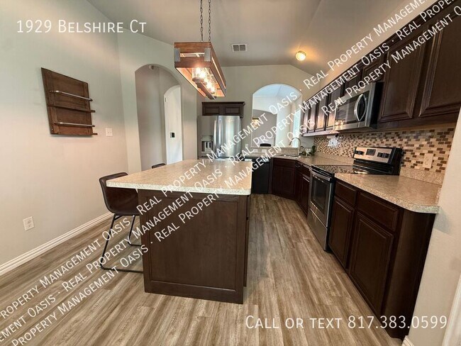 Building Photo - 1929 Belshire Ct