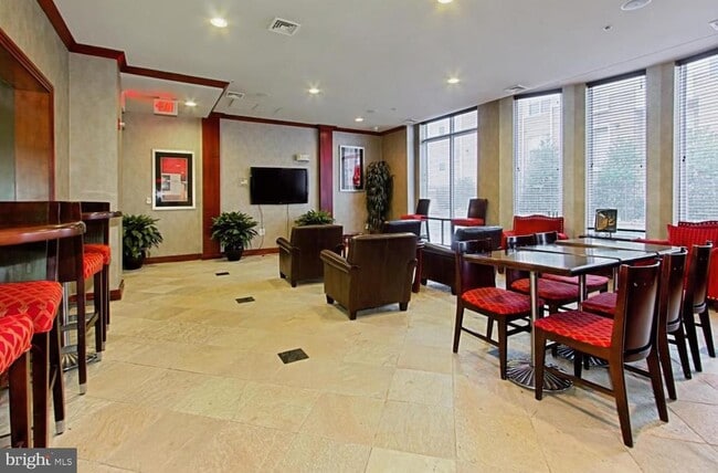 Building Photo - 9490 Virginia Center Blvd