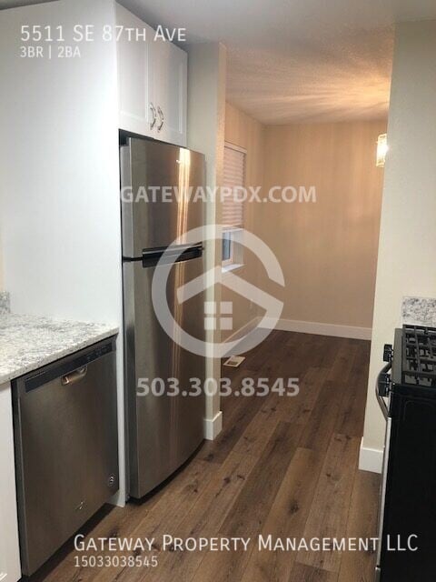 Building Photo - 5511 SE 87th Ave
