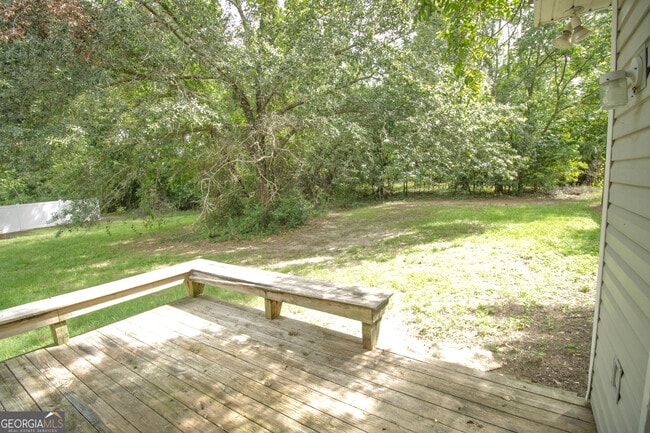 Building Photo - 1602 Drayton Ln