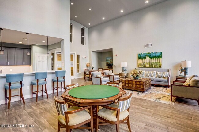 Building Photo - 8539 Gate Pkwy W