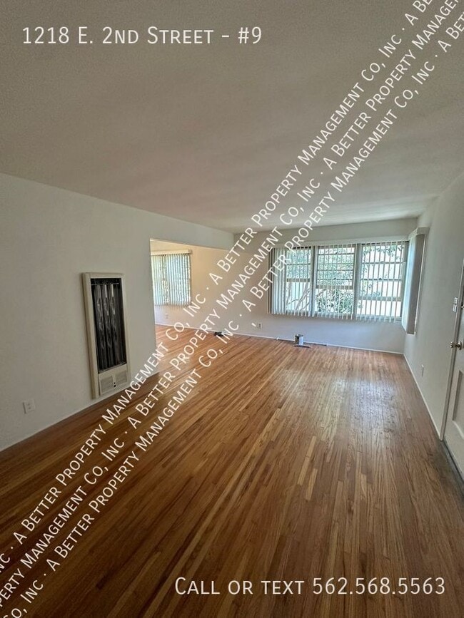 Building Photo - 1218 2nd St