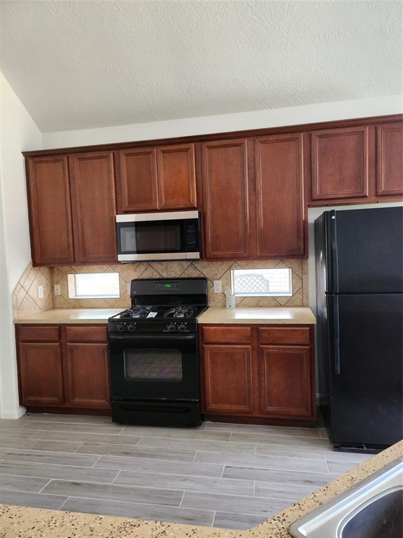 Building Photo - 25608 Thornhill Creek Ct