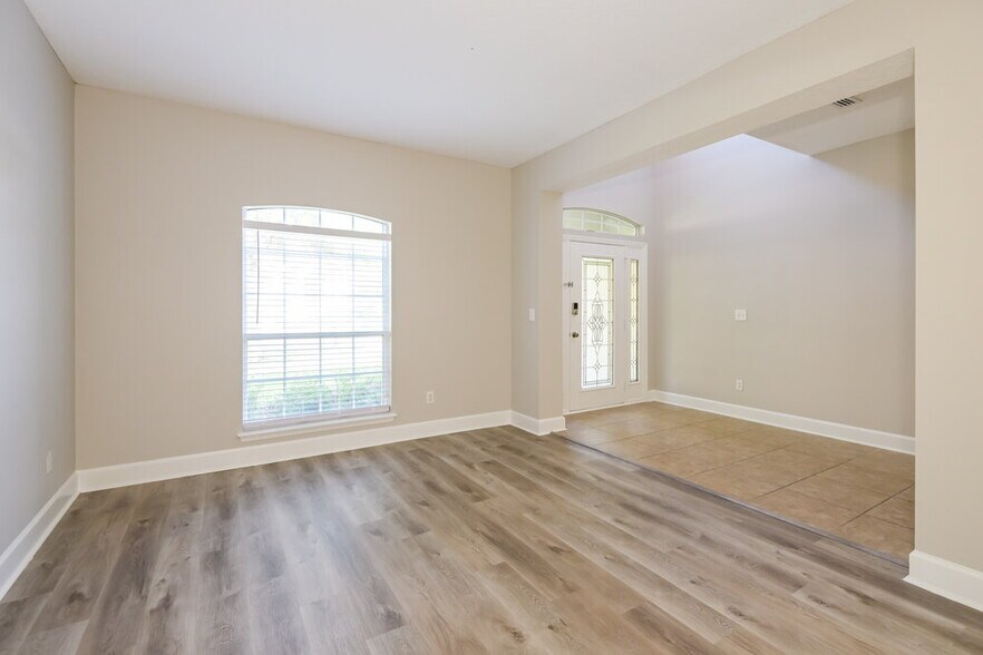Building Photo - 3339 Turkey Creek Dr