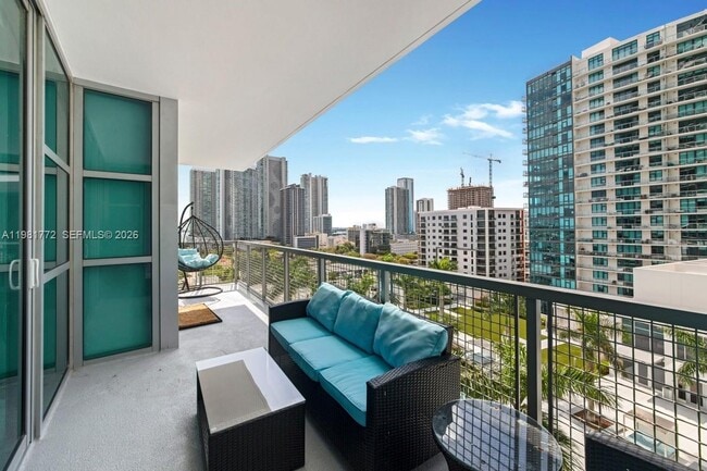 Building Photo - 3301 NE 1st Ave