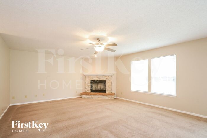 Building Photo - 8827 Browns Valley Ct